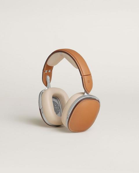 馬術工藝融入聽覺奢華