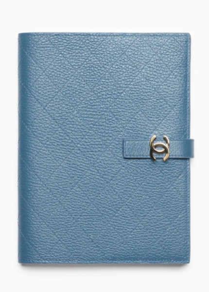 CHANEL 奢華文具登場